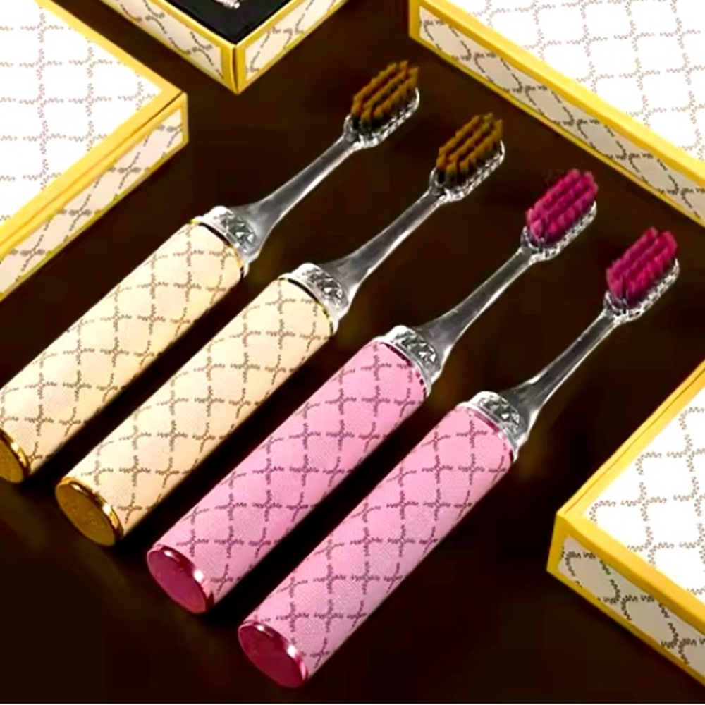 Elegant Bougie Toothbrushes - Picture 2 of 4